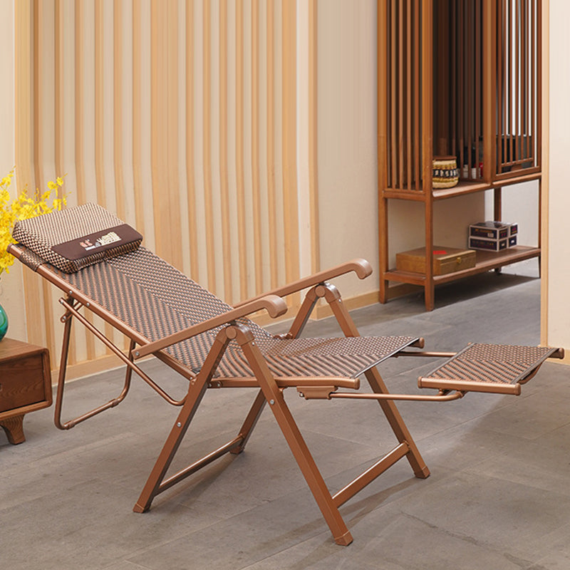 Tumbona reclinable rectangular tradicional de granja, de PE trenzado con estructura de acero, reposabrazos y respaldo para sala de estar