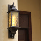 Aplique de pared para exteriores de 1 luz, resistente al agua, con jaula de linterna cuadrada tradicional china para patio exterior