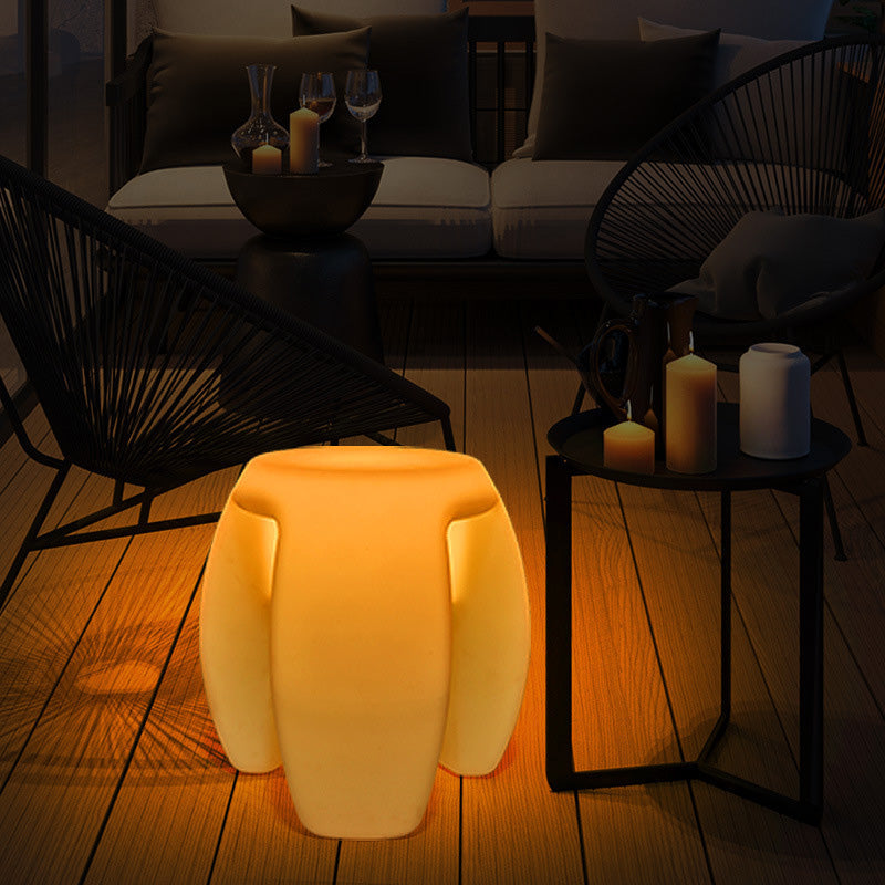 Taburete Redondo Elegante con LED - Plástico Impermeable, Diseño Moderno Minimalista para Salas de Entretenimiento