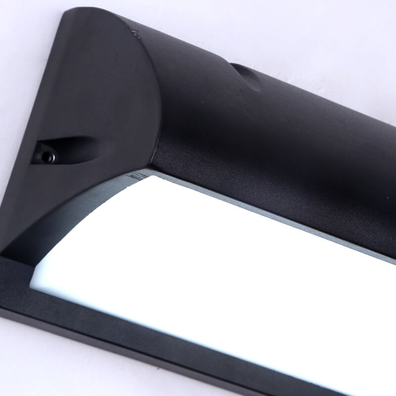 Lámpara de pared LED con sensor exterior impermeable de geometría simple y moderna