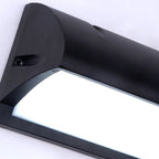 Lámpara de pared LED con sensor exterior impermeable de geometría simple y moderna