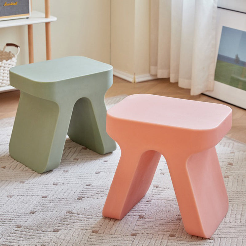 Taburete bajo rectangular, elegante, moderno y minimalista de plástico PE para sala de estar