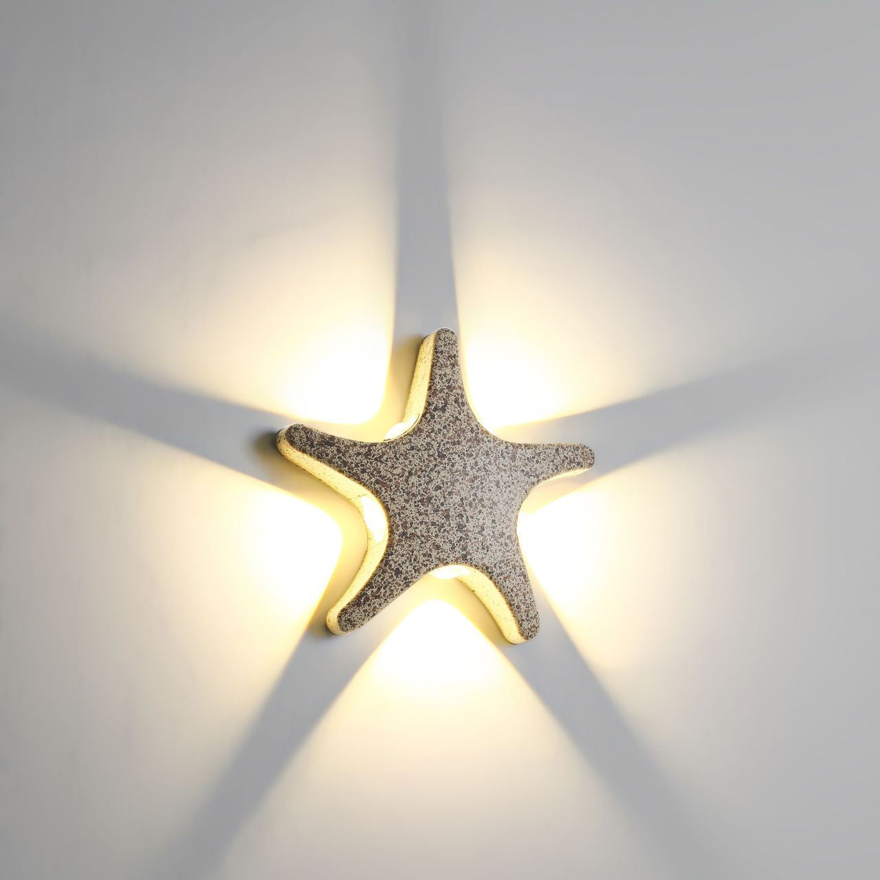 Lámpara de pared LED impermeable con diseño de estrella de mar de aluminio de simplicidad contemporánea para patio exterior