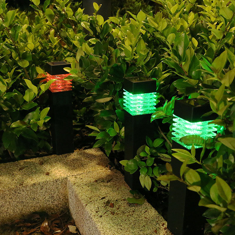 Modern Louvered Solar Pathway Lights Waterproof LED Outdoor Bollard Landscape Lighting for Garden and Driveway