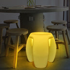 Taburete Redondo Elegante con LED - Plástico Impermeable, Diseño Moderno Minimalista para Salas de Entretenimiento
