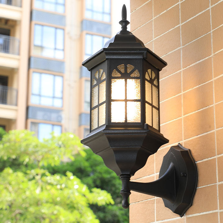 Lámpara de pared tradicional europea de aleación de aluminio con diseño de castillo y cristal, 1 luz, impermeable, para patio exterior