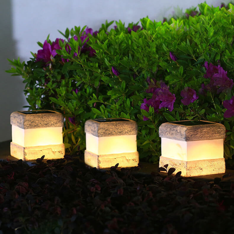 Waterproof Solar Simulation of Rock Lights Faux Stone LED Pathway Lamp Landscape Lighting for Garden and Yard
