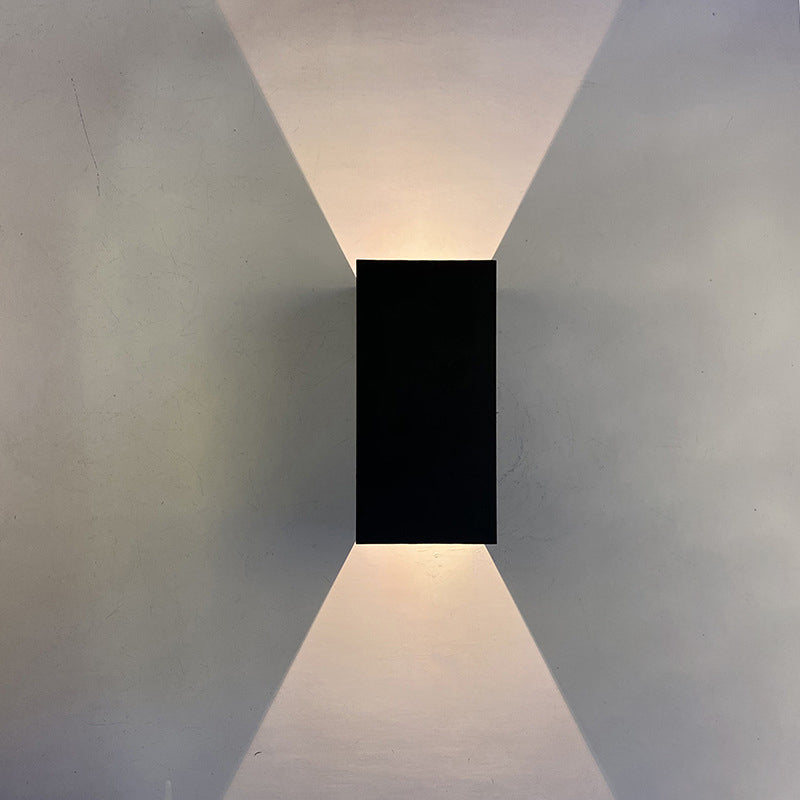 Aplique de pared LED cuadrado inteligente moderno y minimalista de aluminio con atenuación por APP, resistente al agua, para exteriores