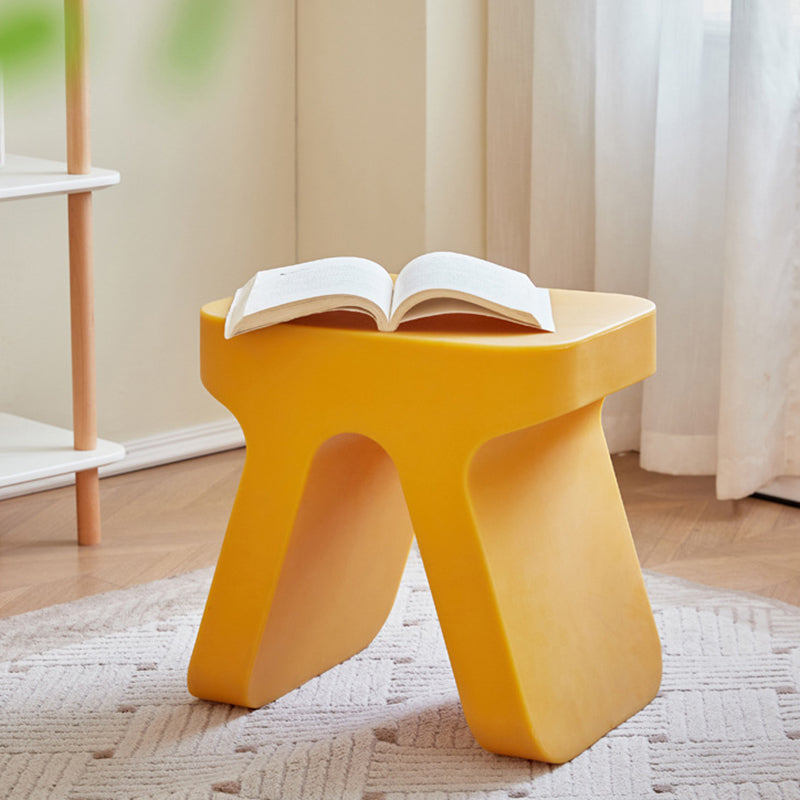 Taburete bajo rectangular, elegante, moderno y minimalista de plástico PE para sala de estar