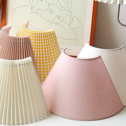 Japandi Solid Wood Wall Sconce Pleated Fabric Plug-In Bedside Reading Lamp for Bedroom and Living Room