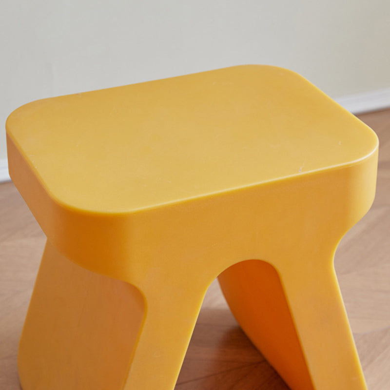 Taburete bajo rectangular, elegante, moderno y minimalista de plástico PE para sala de estar