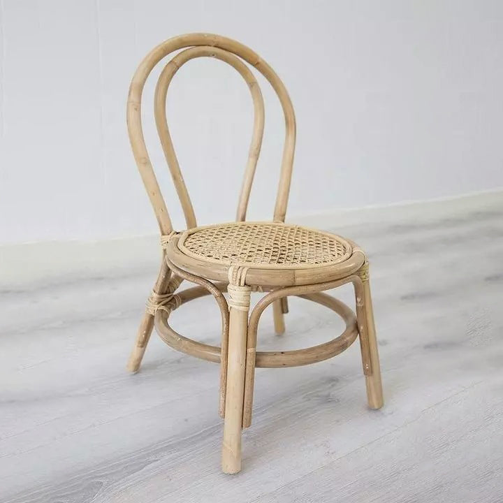 Traditional Japanese Round Rattan Weaving Footstool with Backrest – Ideal Kid-Friendly Chair for Entryways