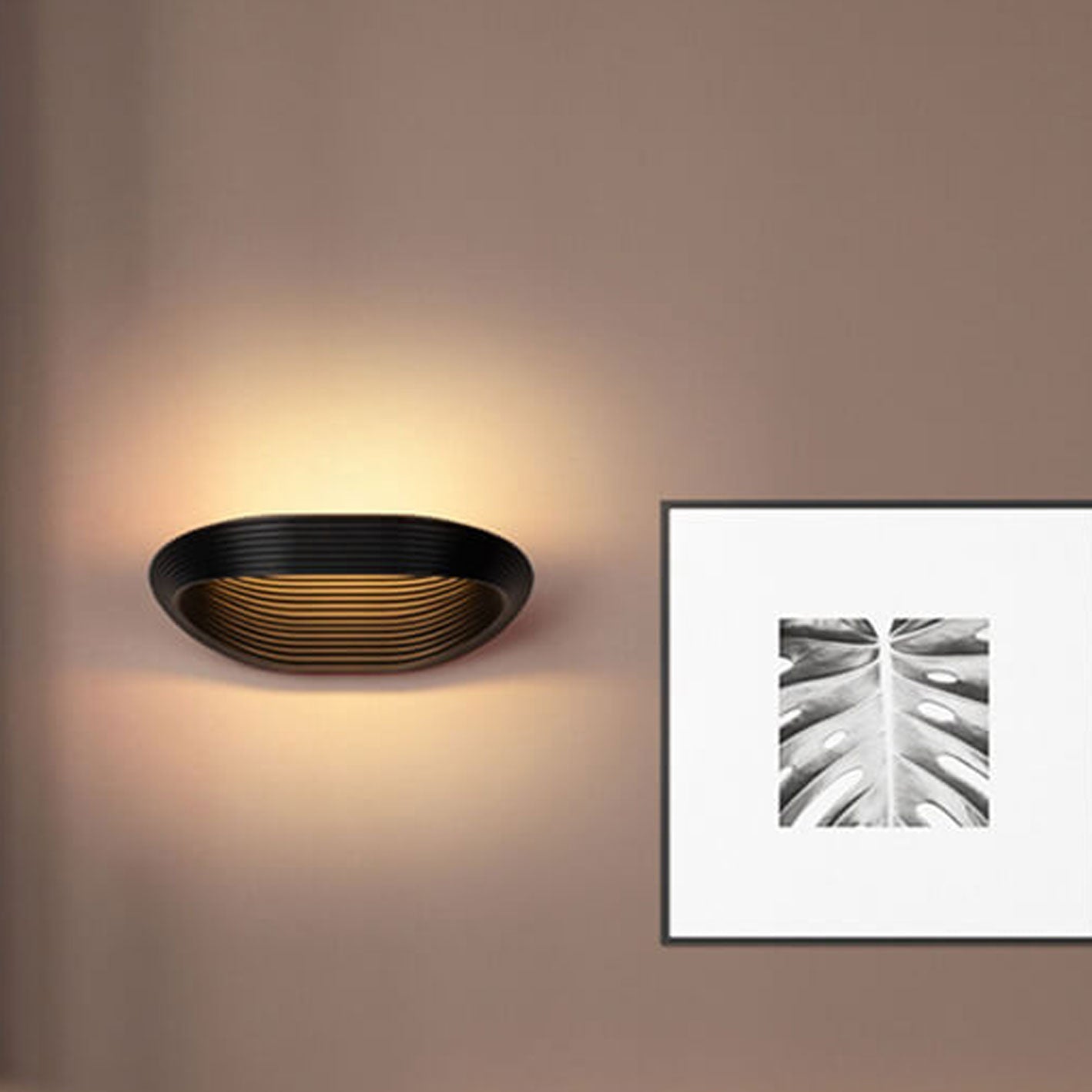 Modern Minimalist Fluted LED Wall Sconce Curved Shell Acrylic Lamp for Bedroom and Living Room