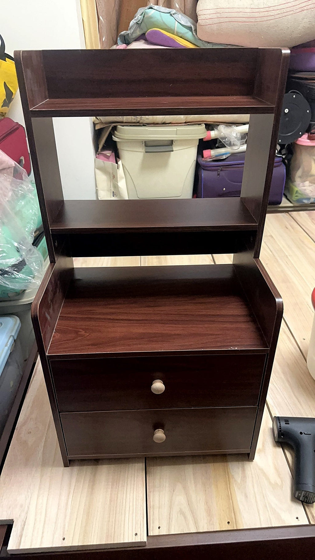 Mesita de noche contemporánea nórdica cuadrada/rectangular de tablero de densidad, 4/6 niveles para dormitorio