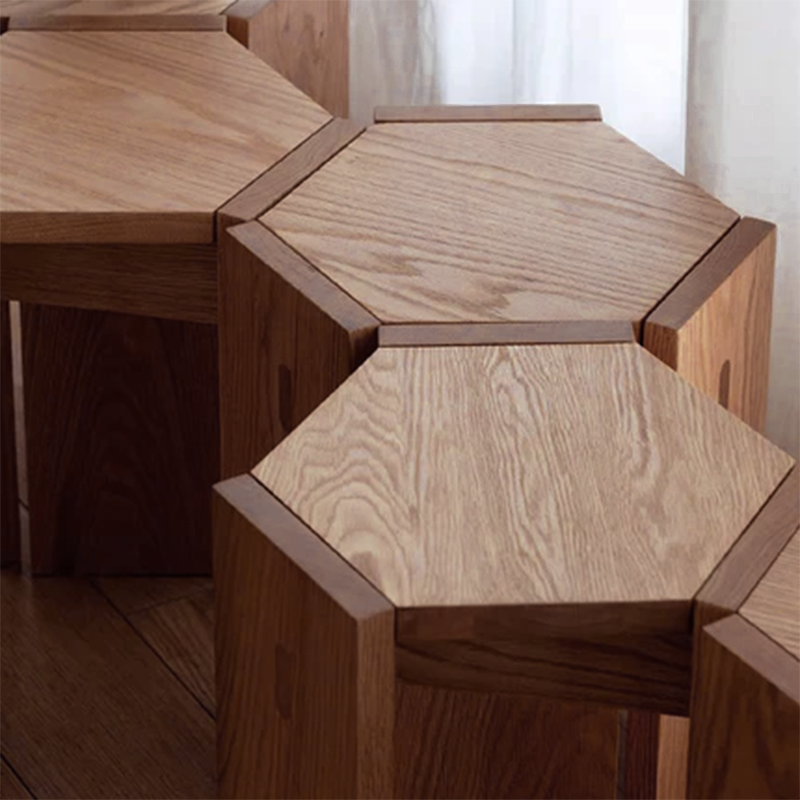 Taburete hexagonal de madera maciza moderna - Asiento bajo y apilable para sala de estar