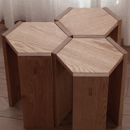 Taburete hexagonal de madera maciza moderna - Asiento bajo y apilable para sala de estar
