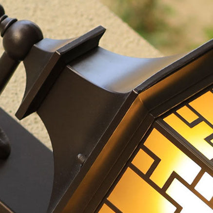 Aplique de pared para exteriores de 1 luz, resistente al agua, con jaula de linterna cuadrada tradicional china para patio exterior