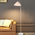 Lámpara de pie de una luz con pantalla plisada de tela minimalista