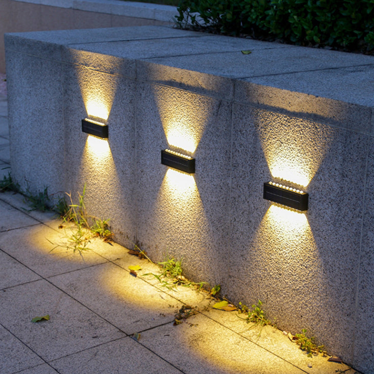 Lámpara de pared LED rectangular, impermeable, solar, de ABS y PVC, de diseño moderno y simple, para patio exterior