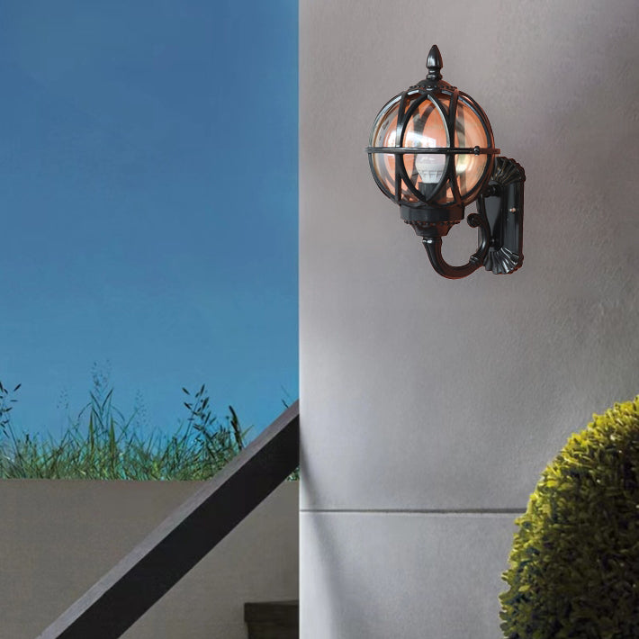 Aplique de pared tradicional europeo impermeable con bola de aluminio y cristal de 1 luz para patio exterior