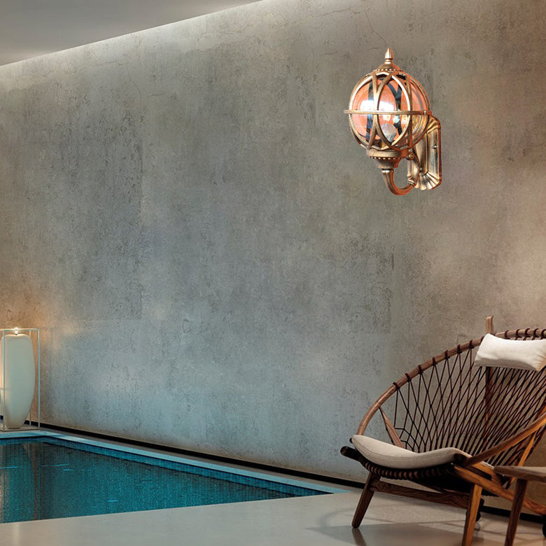 Aplique de pared tradicional europeo impermeable con bola de aluminio y cristal de 1 luz para patio exterior