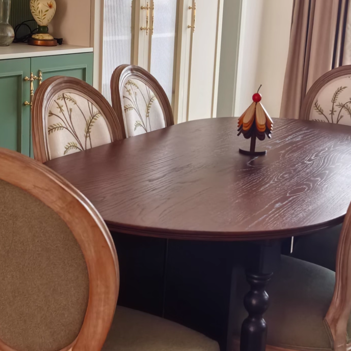 Traditional European Curved Distressed Wooden Frame Velvet Fabric Dining Chair Round Back For Dining Room