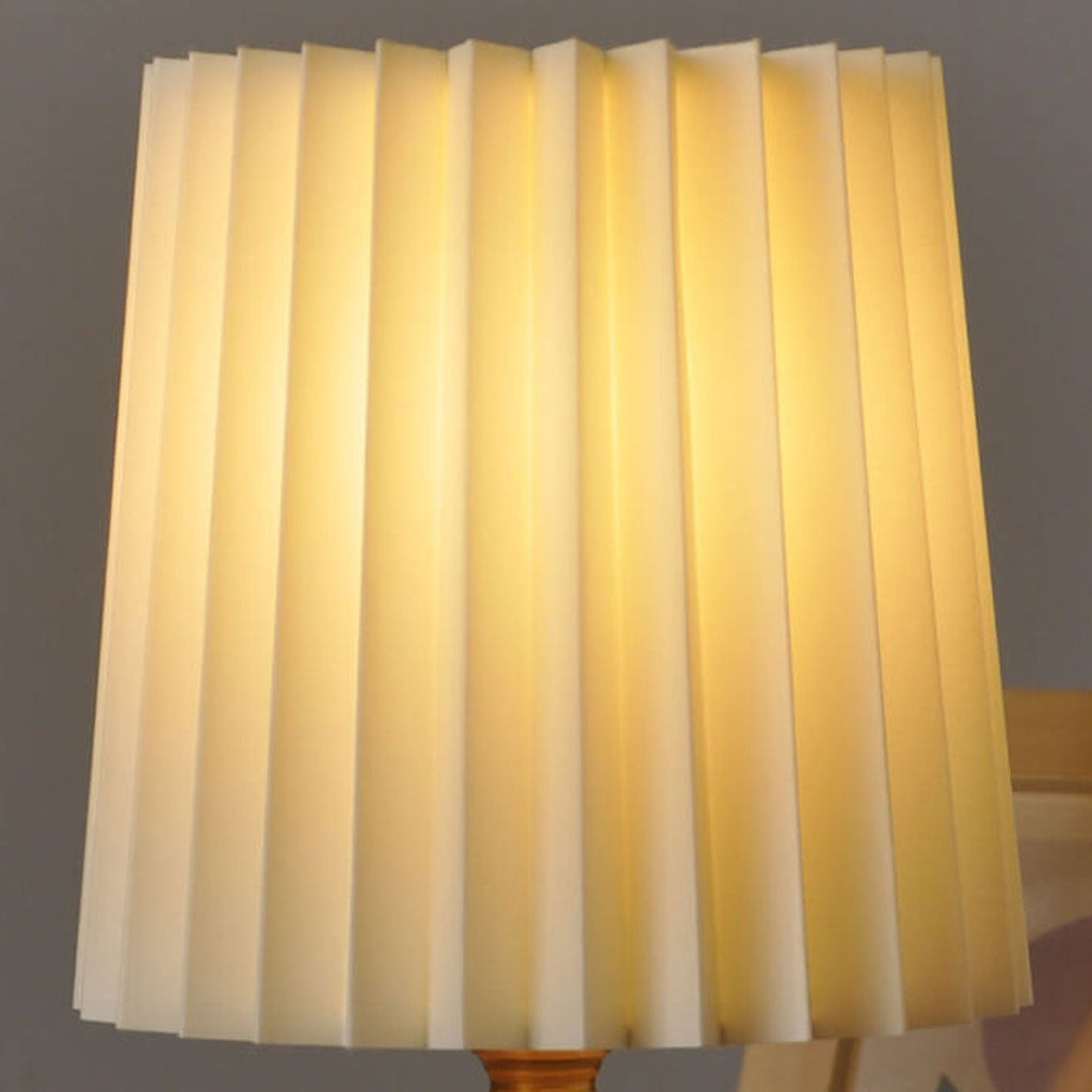 Vintage Pleated Shade Solid Wood Table Lamp Dimmable LED Bedside Desk Light for Bedroom and Living Room