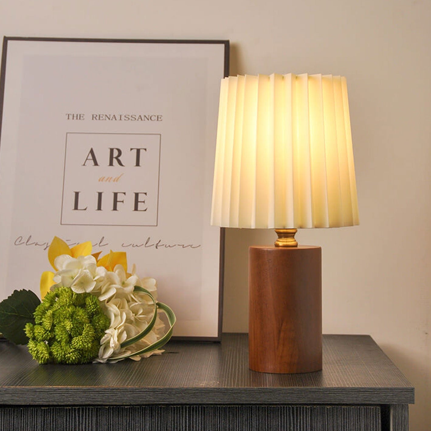 Vintage Pleated Shade Solid Wood Table Lamp Dimmable LED Bedside Desk Light for Bedroom and Living Room