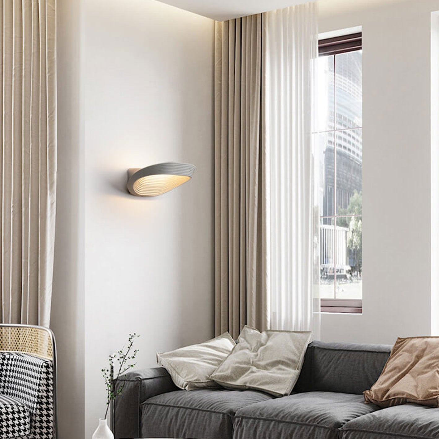Modern Minimalist Fluted LED Wall Sconce Curved Shell Acrylic Lamp for Bedroom and Living Room