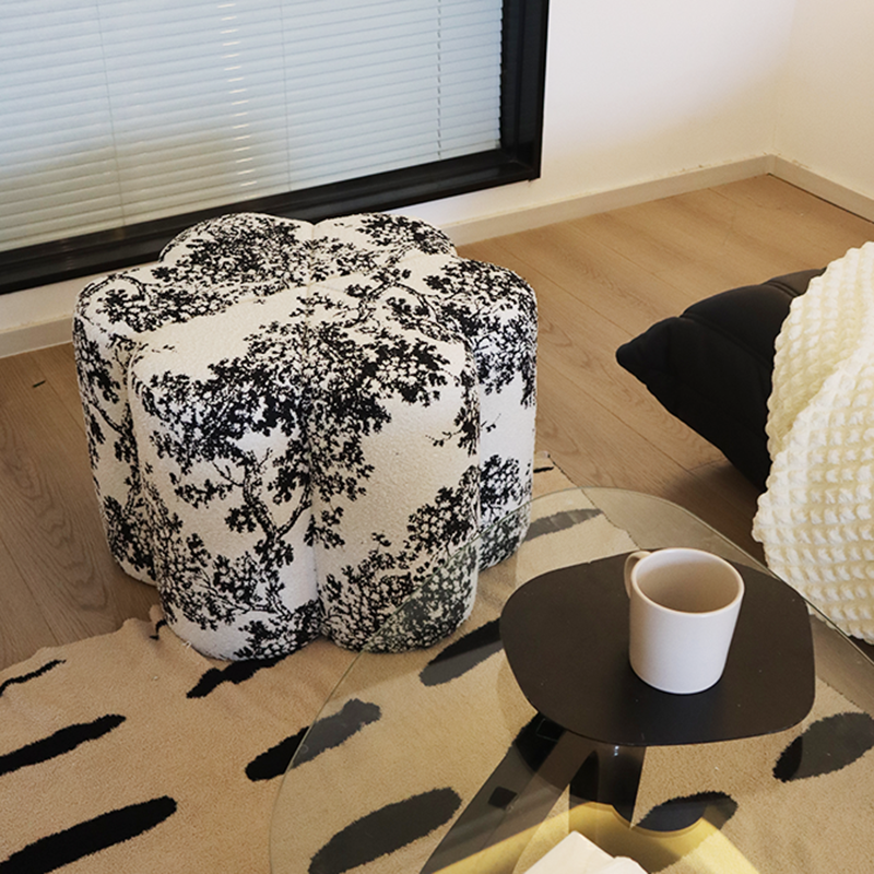 Stylish Sherpa Fabric Petal Stool with Solid Wood Base — Contemporary Low-Profile Accent for Living Room & Entryway
