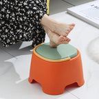 Contemporary Cylindrical PP Kids Stool – Portable, Low, Backless & Armless for Living Room