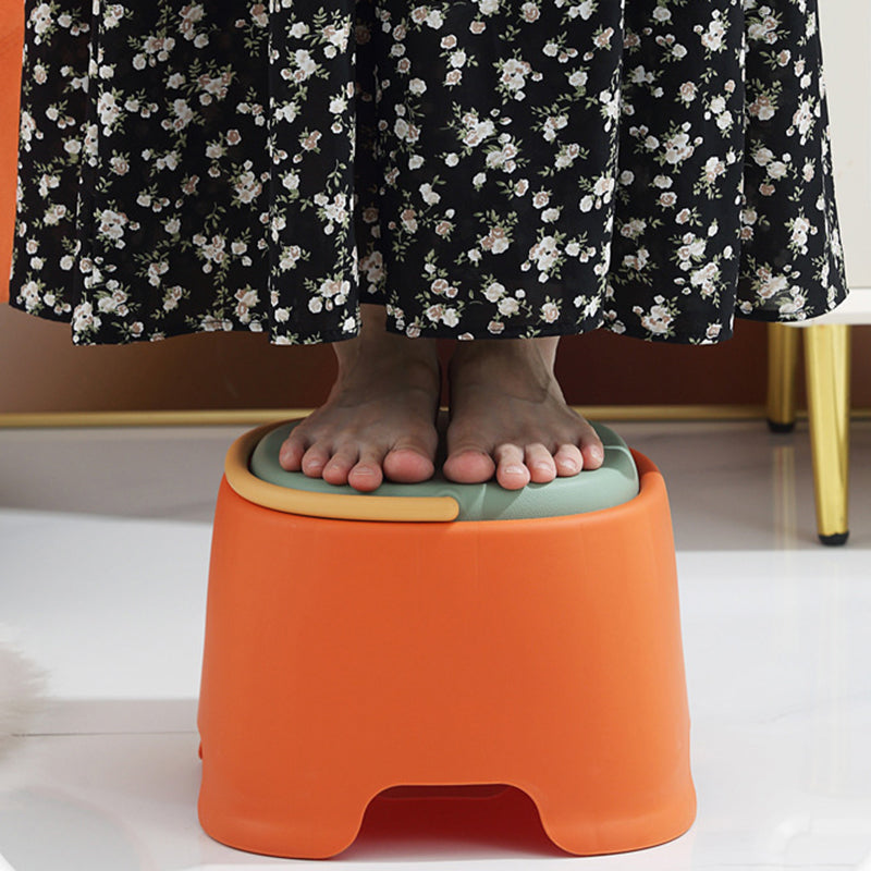 Contemporary Cylindrical PP Kids Stool – Portable, Low, Backless & Armless for Living Room