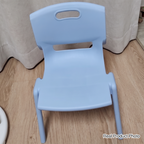 Taburete Bajo Cuadrado Contemporáneo Escandinavo de PP Apilable con Respaldo para Niños para Sala de Estar