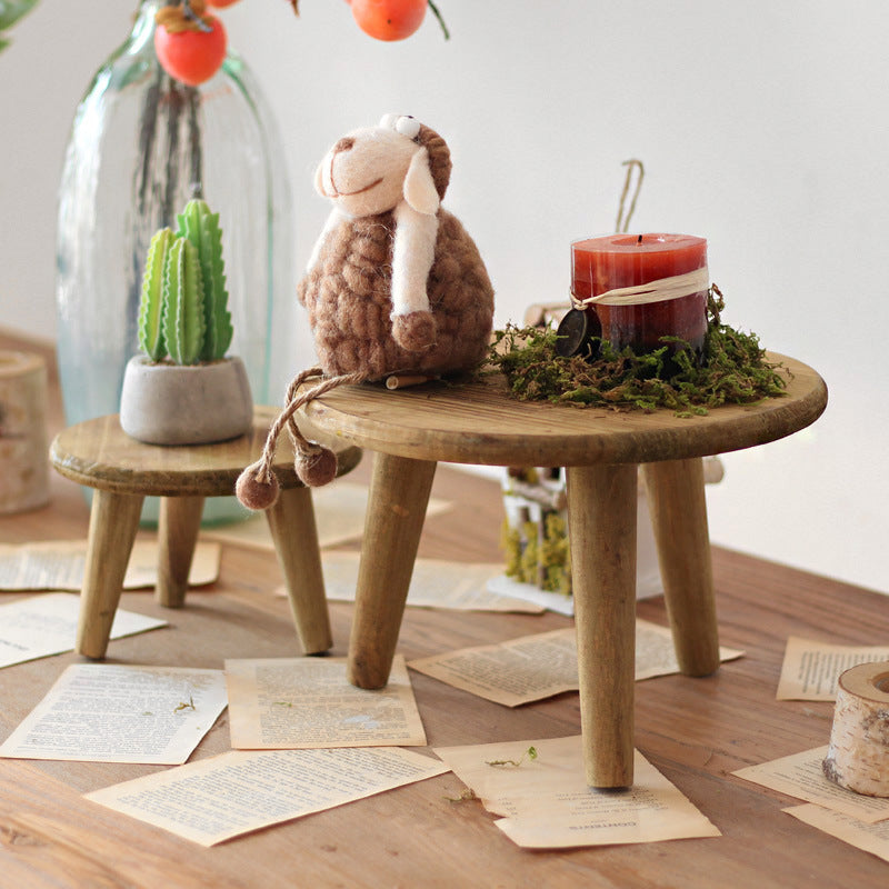 Modern Minimalist Round Solid Wood Stool — Low Profile, Sturdy for Living Room