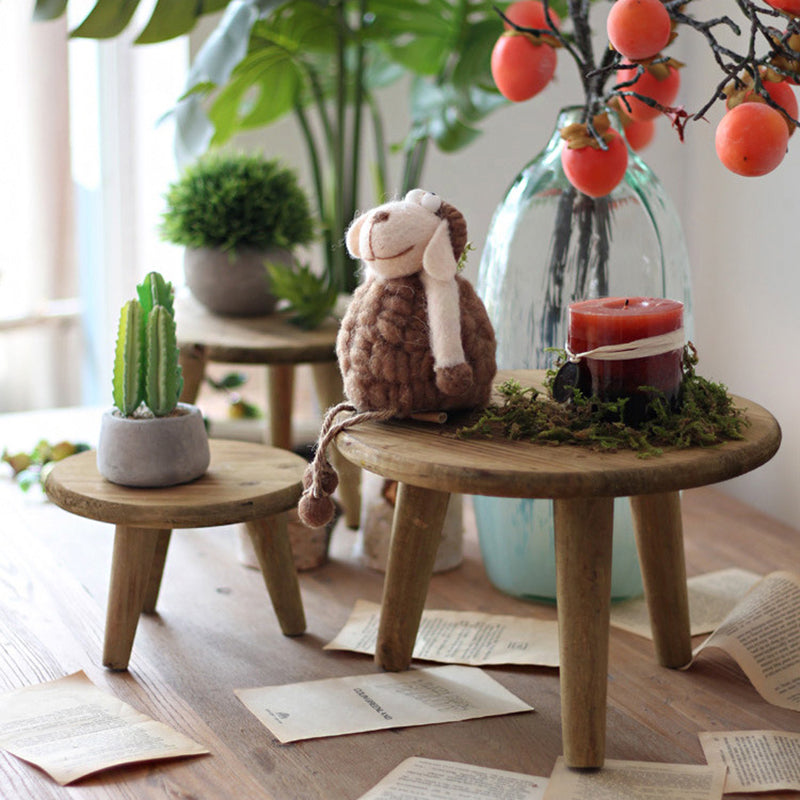 Modern Minimalist Round Solid Wood Stool — Low Profile, Sturdy for Living Room