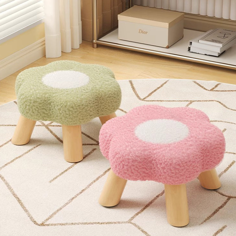 Contemporary Kids' Flower-Shaped Lamb-Fleece Stool – Stackable, Low-Profile, Backless & Armless for Living Room & Bedroom