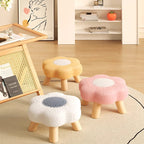 Contemporary Kids' Flower-Shaped Lamb-Fleece Stool – Stackable, Low-Profile, Backless & Armless for Living Room & Bedroom