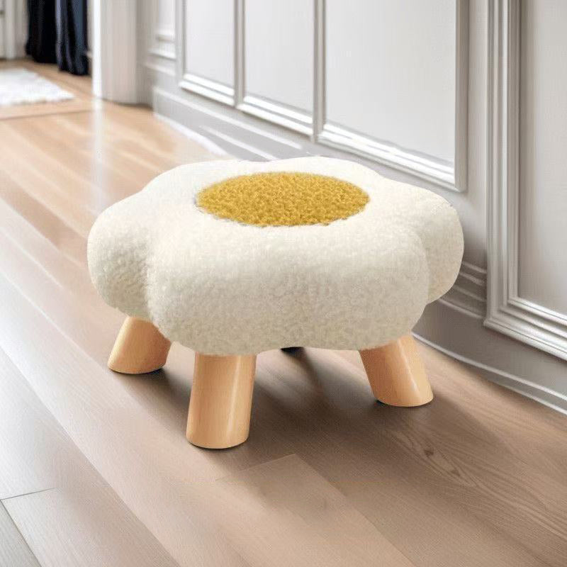 Contemporary Kids' Flower-Shaped Lamb-Fleece Stool – Stackable, Low-Profile, Backless & Armless for Living Room & Bedroom