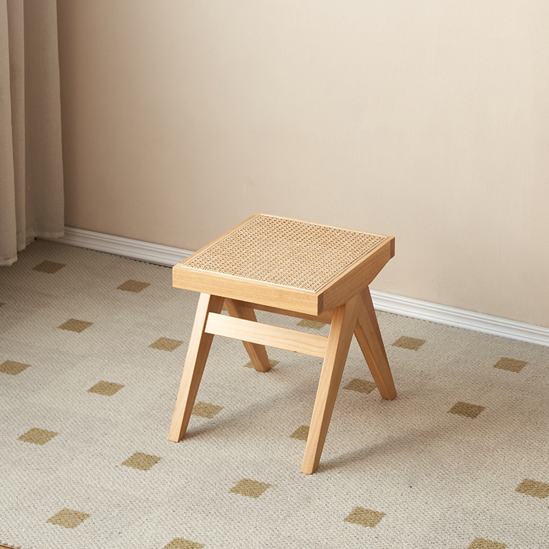 Banco rectangular japonés tradicional con patas en V, de madera de caucho y ratán, con asiento tejido a mano para recibidor y sala de estar