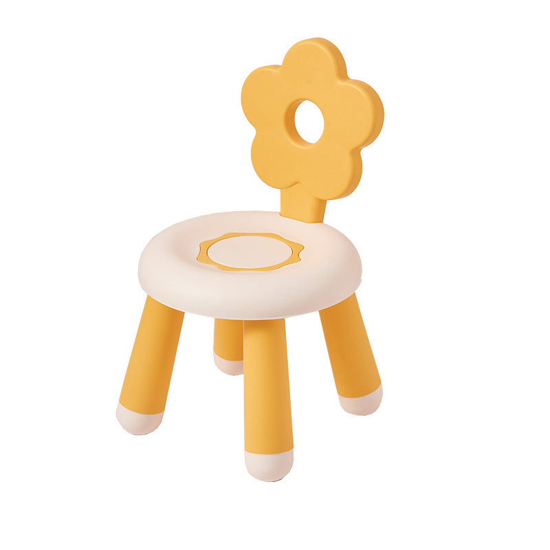 Contemporary Flower-Shaped PP Kids' Low Stool, Armless, for Living Room
