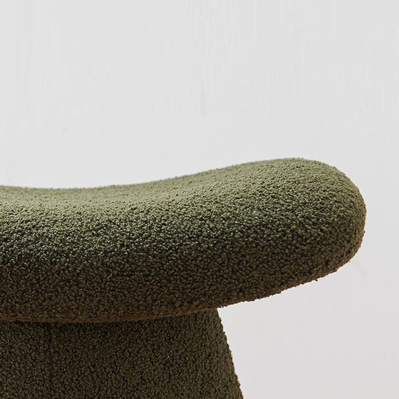 Taburete bajo cuadrado escandinavo contemporáneo de piel sintética para niños — Construcción de madera contrachapada, listo para sala de estar