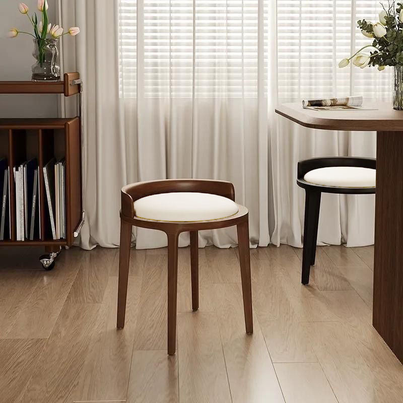 Taburete redondo minimalista moderno de piel sintética Nappa con base de madera de caucho – Acento de perfil bajo para sala de estar