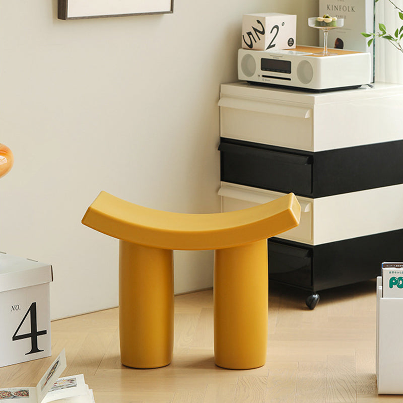 Modern Nordic Rectangular Plastic Stool — Low-Profile Seating for the Living Room