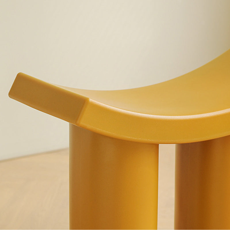 Taburete de Plástico Rectangular Nórdico Moderno — Asiento de Perfil Bajo para la Sala de Estar