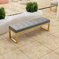 Banco rectangular moderno minimalista de piel y acero para la entrada, con rascador para gatos