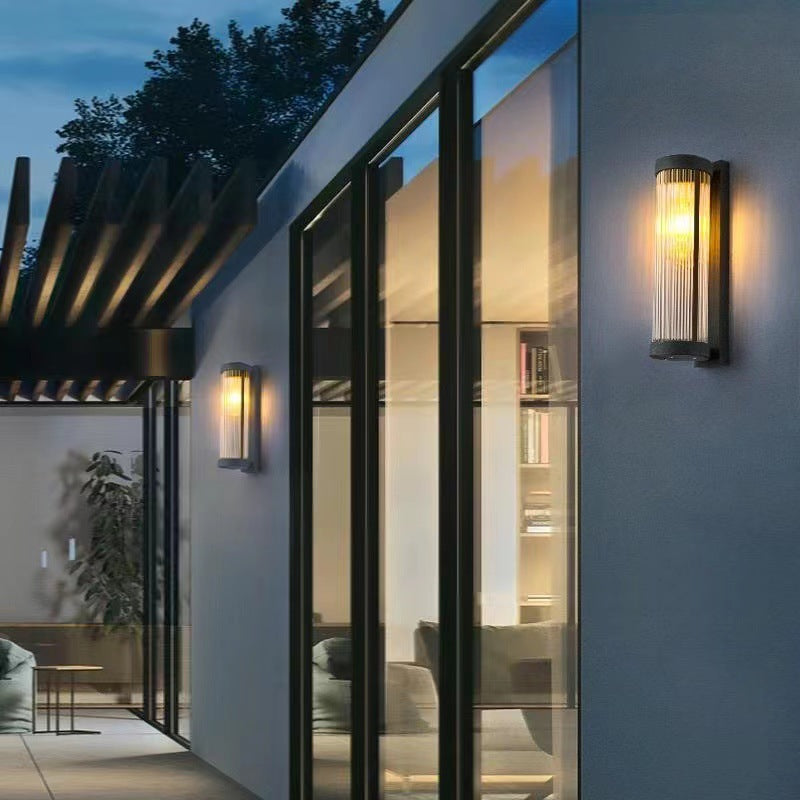 Lámpara Aplique de Pared Solar LED Cilíndrica Moderna Minimalista de Acero Inoxidable y Cristal Impermeable para Jardín y Patio Exterior