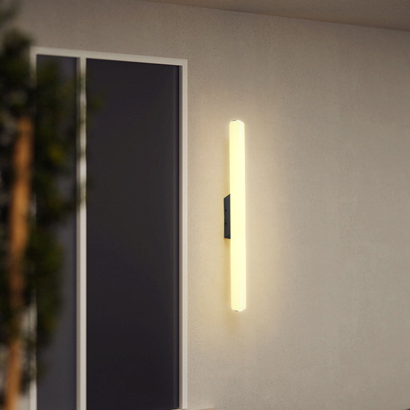 Lámpara de pared LED cilíndrica de tira, acrílica y aluminio, moderna y minimalista para exteriores