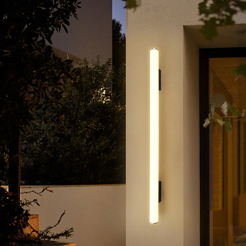 Lámpara de pared LED cilíndrica de tira, acrílica y aluminio, moderna y minimalista para exteriores
