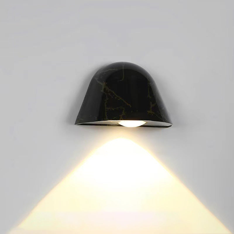 Lámpara de pared LED contemporánea de aluminio impermeable de estilo nórdico inspirada en un timbre, para patio exterior