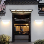 Modern Minimalist Curved Aluminum LED Waterproof Wall Sconce Lamp For Outdoor Patio